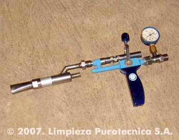 Cavi-Jet pistol